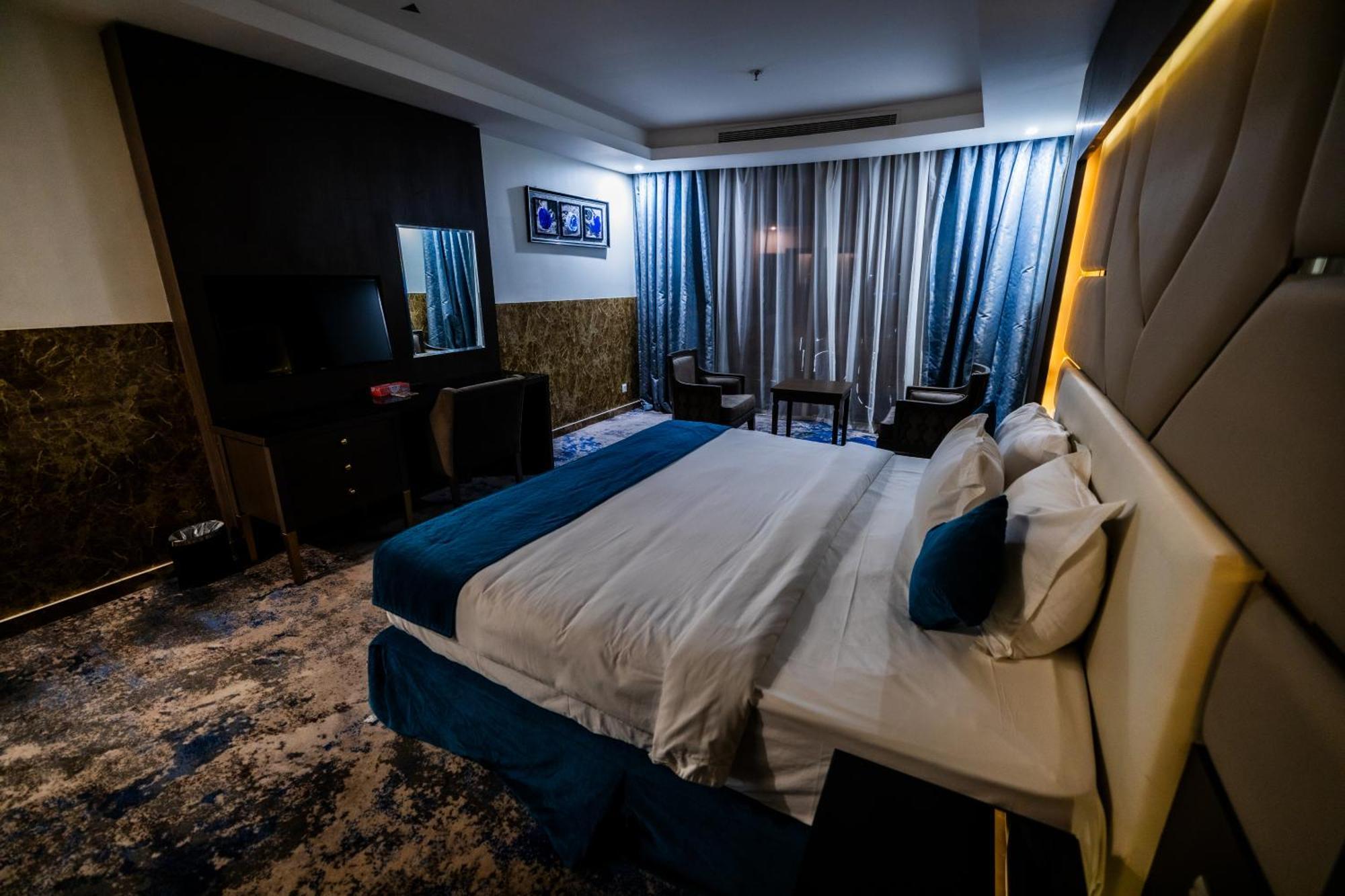 Mora Hotel By Pioneer Jiddah Esterno foto